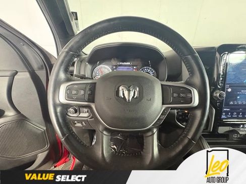 Used 2024 RAM 1500 Big Horn AWD/4WD image 10