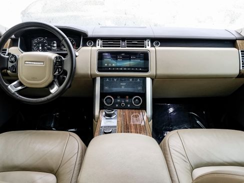 Used 2019 Land Rover Range Rover image 13