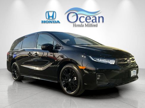 Used 2025 Honda Odyssey Sport-L image 7