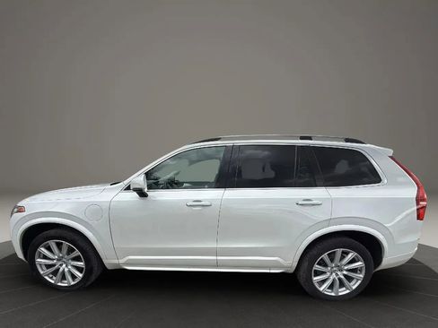 Used 2016 Volvo XC90 T8 Momentum w/ Vision Package AWD/4WD image 8