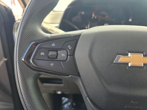 Used 2025 Chevrolet TrailBlazer LT FWD image 23