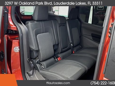 Used 2021 Ford Transit Connect XLT FWD image 33