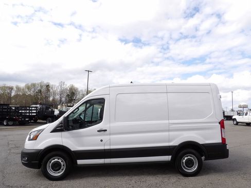 Used 2023 Ford Transit 150 Medium Roof RWD image 55