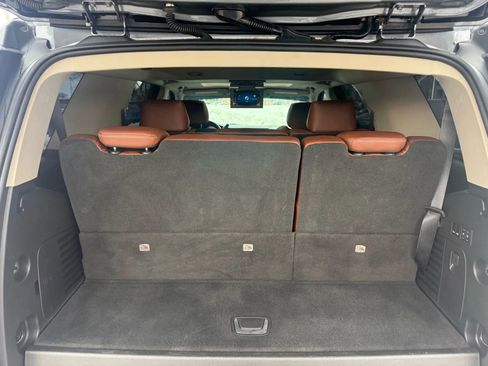 Used 2019 Cadillac Escalade Luxury image 47