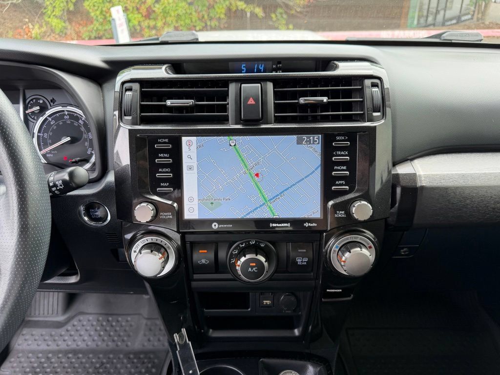 Used 2021 Toyota 4Runner TRD Off-Road Premium w/ Moonroof Package AWD/4WD image 21