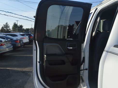 Used 2015 Chevrolet Silverado 1500 W/T w/ Trailering Package image 23