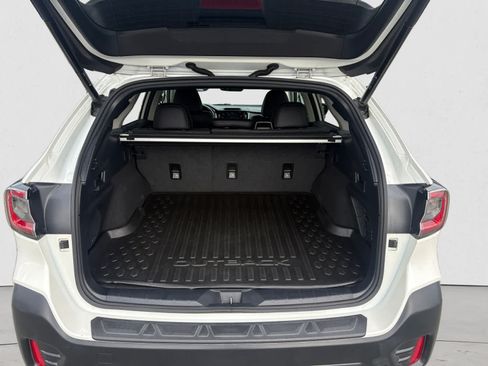 Certified 2021 Subaru Outback Limited AWD/4WD image 5