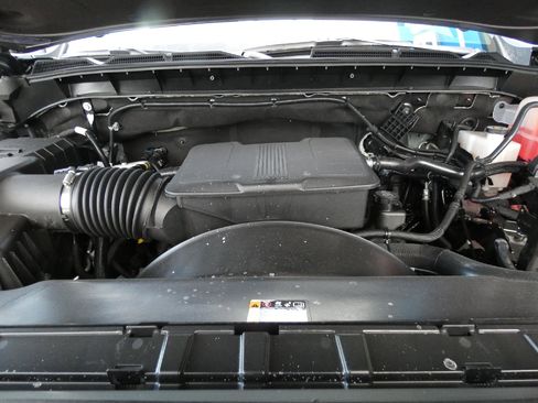 New 2026 GMC Sierra 2500 SLT w/ SLT Premium Package image 18