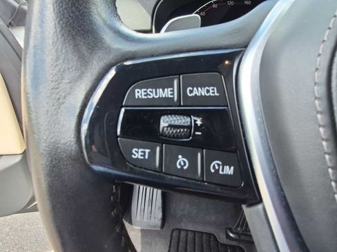 Used 2023 BMW 540i xDrive w/ Premium Package AWD/4WD image 25