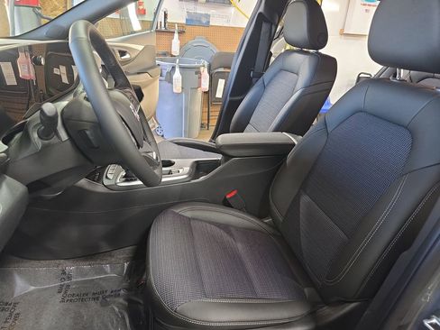 New 2026 Buick Envista Sport Touring w/ Convenience I Package FWD image 14