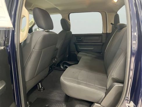 Used 2019 RAM 1500 Express w/ Express Value Package AWD/4WD image 13