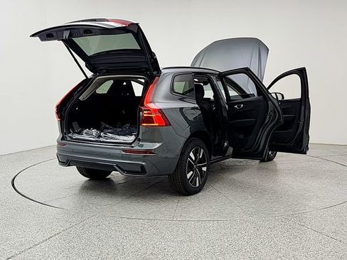 New 2026 Volvo XC60 B5 Plus w/ Protection Package Premier image 11
