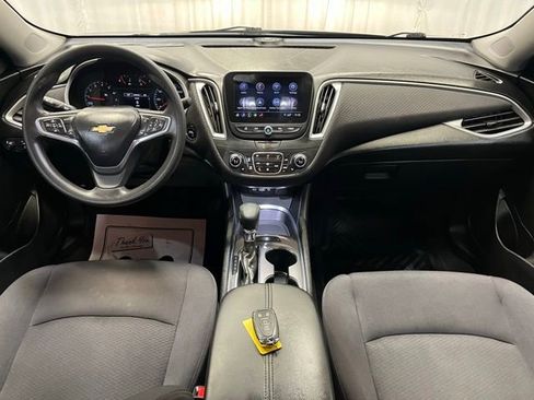 Used 2023 Chevrolet Malibu LT image 5