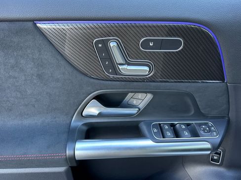 New 2026 Mercedes-Benz GLA 35 AMG 4MATIC image 10