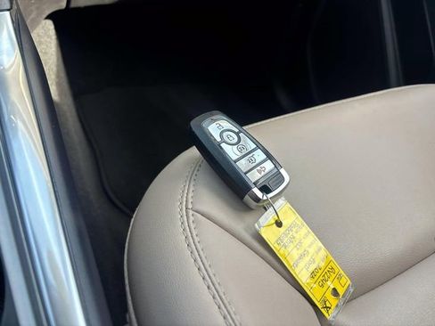 Used 2023 Ford Explorer XLT w/ Equipment Group 202A image 28