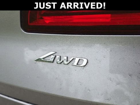 Used 2022 Genesis GV80 2.5T w/ Advanced Package 02 AWD/4WD image 7
