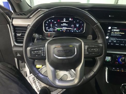 Used 2022 GMC Sierra 1500 Denali w/ Denali Reserve Package image 10
