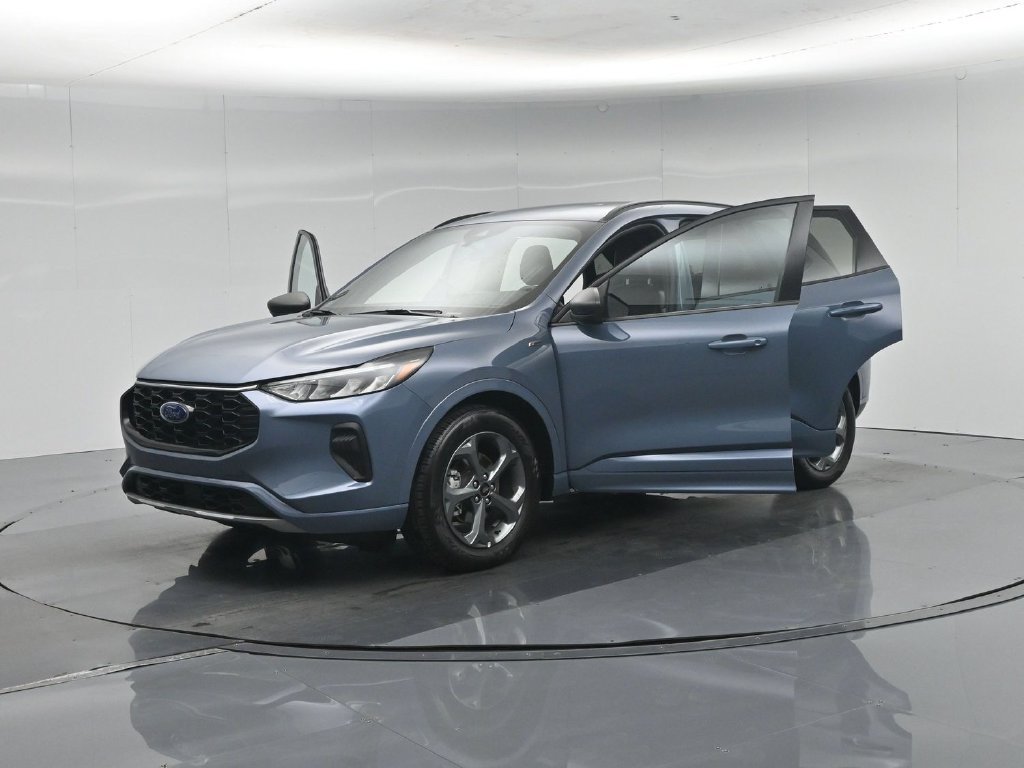 Used 2024 Ford Escape ST-Line w/ Tech Pack #1 FWD image 25