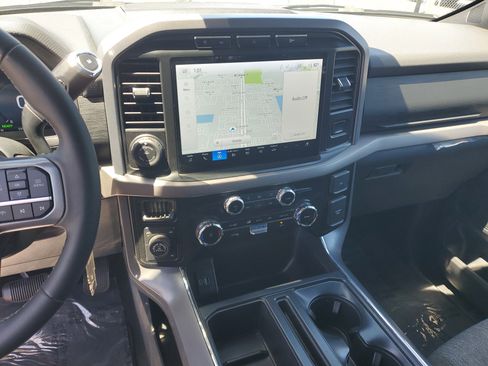 Used 2024 Ford F150 XLT w/ Mobile Office Package image 19