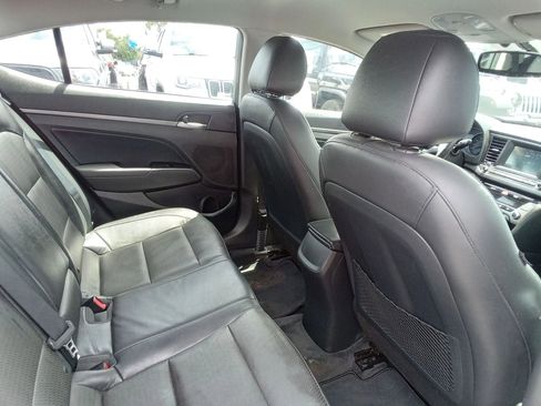 Used 2017 Hyundai Elantra Limited FWD image 16
