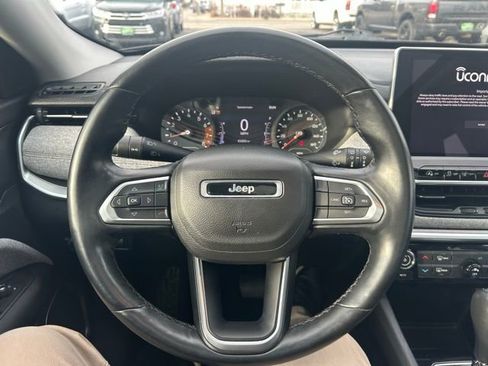 Used 2022 Jeep Compass Latitude w/ Sun and Sound Group image 23