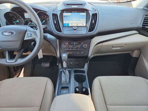 Used 2017 Ford Escape SE w/ Equipment Group 201A image 14