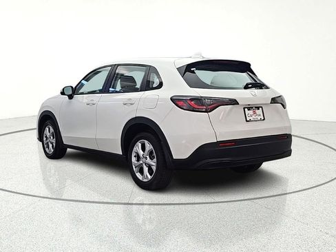 Used 2023 Honda HR-V LX image 6