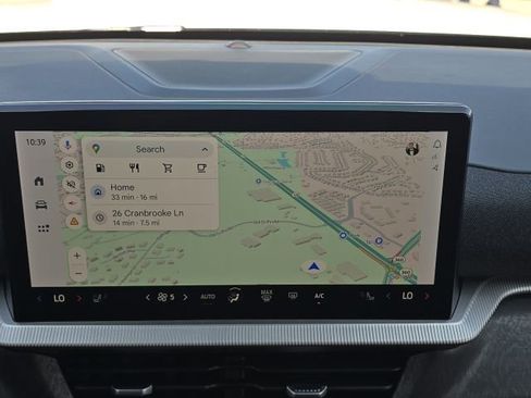 Used 2025 Ford Explorer Platinum w/ Ultimate Package image 38