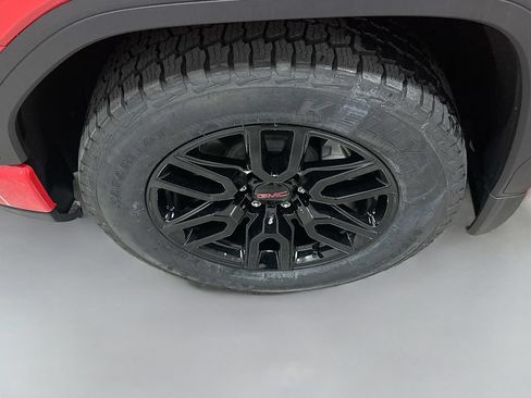 Used 2024 GMC Sierra 1500 Elevation RWD image 31