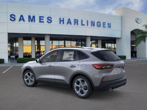 New 2026 Ford Escape ST-Line w/ Tech Pack #1 FWD image 4