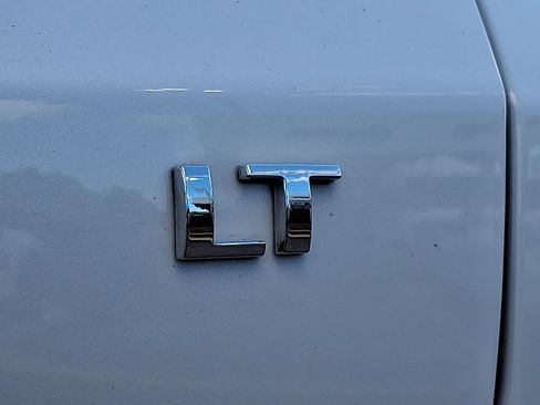 Used 2024 Chevrolet TrailBlazer LT w/ Driver Confidence Package AWD/4WD image 31