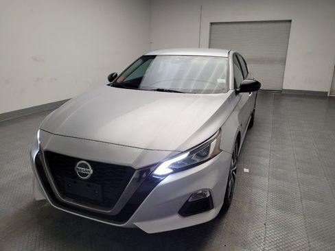 Used 2021 Nissan Altima 2.5 SR image 15