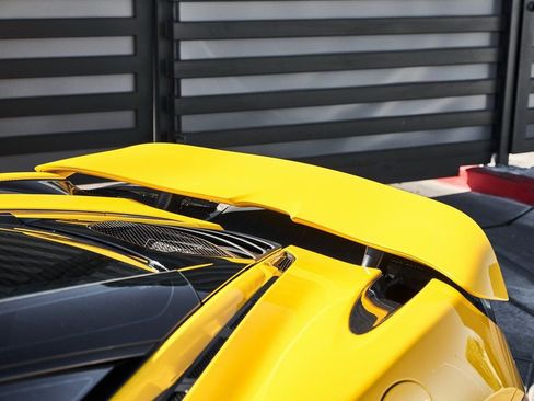 Used 2019 McLaren 720S image 13