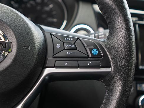 Used 2020 Nissan Rogue SL w/ Premium Package AWD/4WD image 23