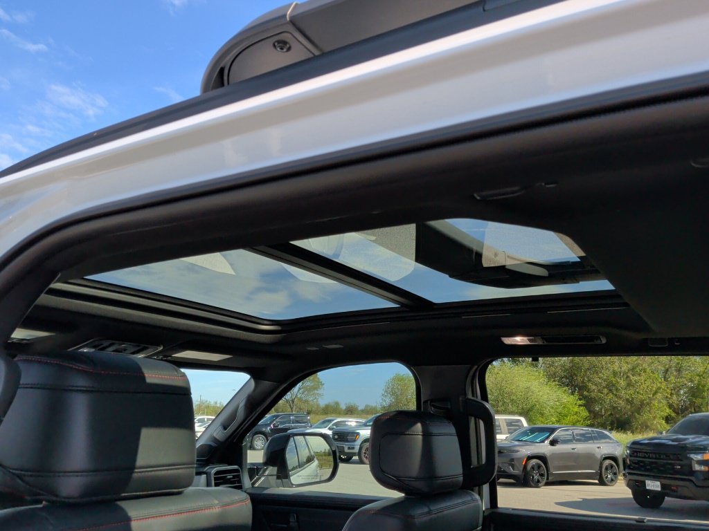 Used 2025 Toyota Sequoia TRD Pro AWD/4WD image 23