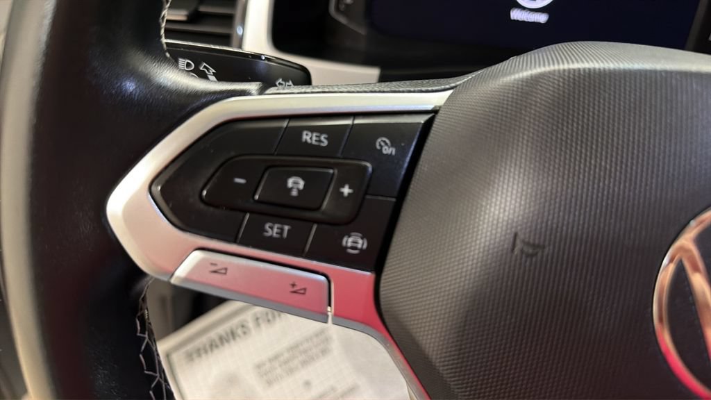 Used 2023 Volkswagen Atlas SE w/ Panoramic Sunroof Package FWD image 17