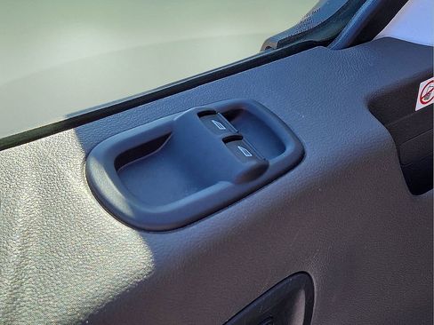 Used 2021 Ford Transit 350 XLT image 23