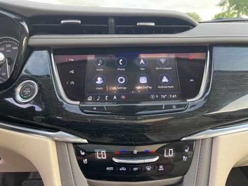Used 2023 Cadillac XT6 Premium Luxury w/ Technology Package AWD/4WD image 22