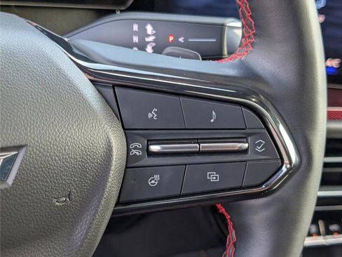 Used 2024 Chevrolet Traverse RS w/ LPO, Floor Liner Package image 28