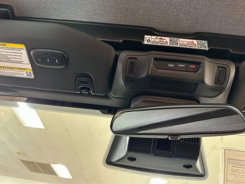 New 2026 Jeep Wrangler Sport S image 33