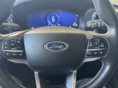 Used 2020 Ford Explorer ST w/ Premium Technology Package AWD/4WD image 30
