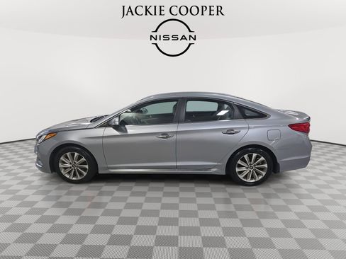 Used 2015 Hyundai Sonata Sport w/ Option Group 03 image 8