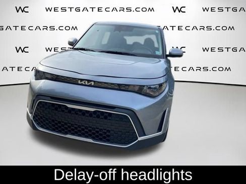 Used 2023 Kia Soul S FWD image 7