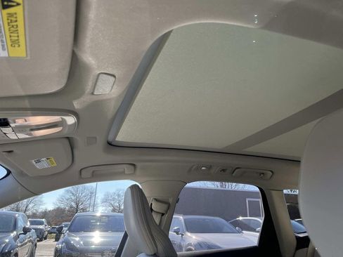 New 2026 Volvo XC60 B5 Ultra w/ Climate Package image 25