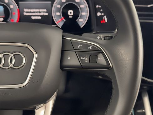 Used 2023 Audi Q8 Premium Plus w/ Premium Plus Package image 22