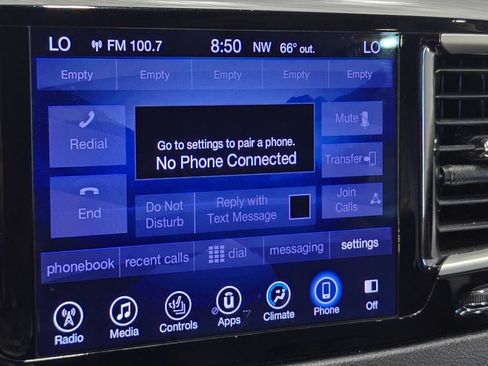 Used 2017 Chrysler Pacifica Touring-L FWD image 43