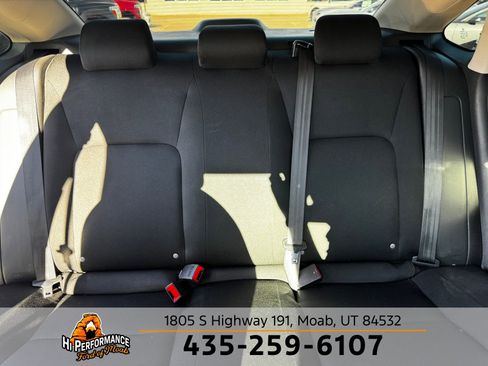 Used 2022 Honda Civic LX image 34