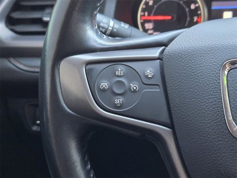 Used 2022 GMC Acadia AT4 image 24