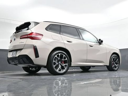 Used 2025 BMW X3 xDrive30i w/ Premium Package AWD/4WD image 32