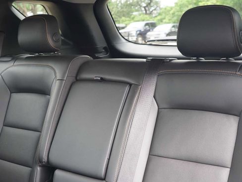 Used 2020 Chevrolet Equinox Premier w/ Premier Redline Edition FWD image 22